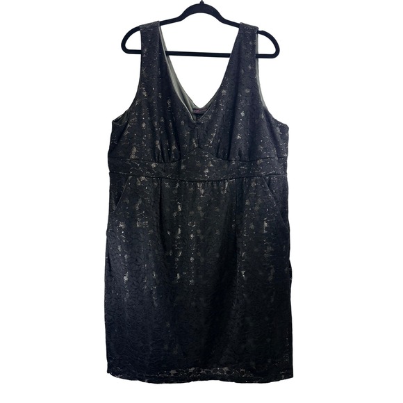 torrid Dresses & Skirts - Torrid Womens Black Gold Metallic Floral Lace V-Neck Cocktail‎ Chic Dress Sz 22